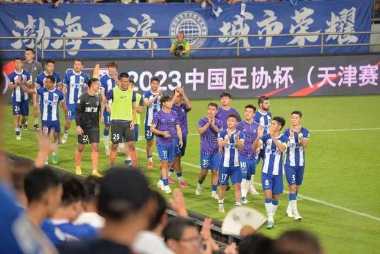 据英国媒体《足球内幕》报道，维拉主帅埃梅里希望在冬季签下罗马前锋亚伯拉罕。